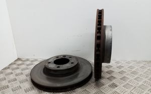 Volkswagen Touareg II Disque de frein avant 7L6615302N