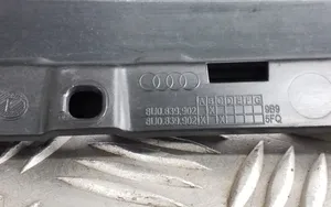 Audi Q3 8U Rivestimento modanatura del vetro della portiera posteriore 8U0839902