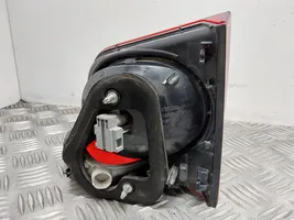 Volkswagen Tiguan Lampy tylnej klapy bagażnika 5N0945093C