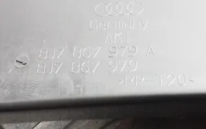 Audi TT TTS Mk2 Poszycie klapy tylnej bagażnika i inne elementy 8J7867979