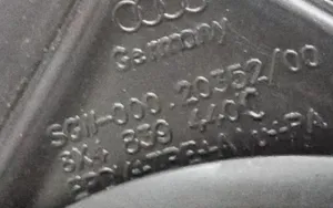 Audi A1 Galinė sandarinimo guma (prie stiklo) 8X4839440C