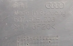 Audi A3 S3 8V Couvercle de plateau inférieur 5Q7825206