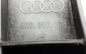 Audi A1 Задний держатель бампера 8X0807378