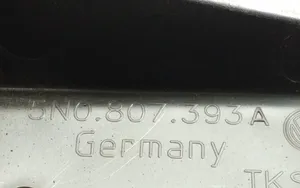 Volkswagen Tiguan Mocowanie narożnika zderzaka tylnego 5N0807393A