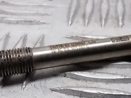 Volkswagen PASSAT B8 Glow plug 03L905061G