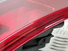 Audi A3 S3 8V Luz trasera/de freno 8V4945095