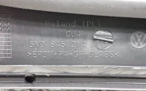 Volkswagen Tiguan Szyba karoseryjna drzwi tylnych 5N0845214E