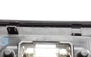 Volkswagen Tiguan Takaluukun rekisterikilven valon palkki 5N0827335F