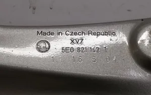 Skoda Octavia Mk3 (5E) Uchwyt / Mocowanie błotnika przedniego 5E0821142