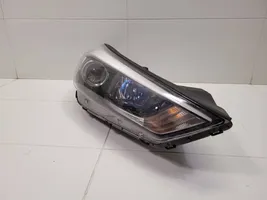 Hyundai Tucson TL Lampa przednia 