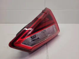 Seat Arona Lampy tylnej klapy bagażnika 