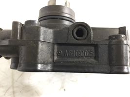 Mercedes-Benz E W210 Pompe d'injection de carburant à haute pression A6110900250