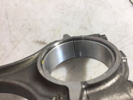 Skoda Citigo Piston with connecting rod IS04EL