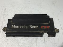 Mercedes-Benz Vito Viano W638 Couvercle cache moteur A6385240228