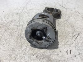 Renault Trafic III (X82) Piston with connecting rod 