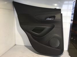 Opel Mokka Boczki / Poszycie drzwi tylnych 94516345