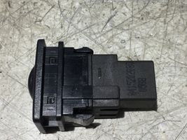 Toyota Yaris Przycisk / Pokrętło regulacji świateł 8415202080