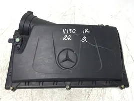Mercedes-Benz Vito Viano W447 Coperchio scatola del filtro dell’aria 70548446