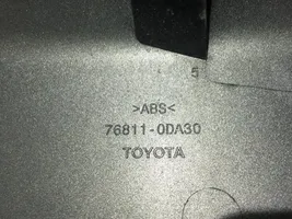 Toyota Yaris Rivestimento portellone 768110DA30