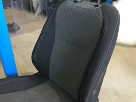 Toyota Yaris Priekinė keleivio sėdynė 