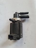 Audi A4 S4 B5 8D Turboahtimen magneettiventtiili 8D0906627