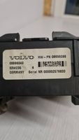 Volvo S60 Skrzynka bezpieczników / Komplet 08696040