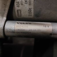 Volvo XC70 Etupyyhkimen vivusto ja moottori 8624239