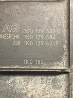 Volkswagen PASSAT B6 Ilmansuodattimen kotelo 1K0129607C