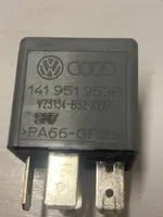 Volkswagen PASSAT B6 Inne przekaźniki 141951253B