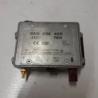 Audi A4 S4 B6 8E 8H Aerial antenna amplifier 8E0035456