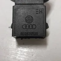 Audi A4 S4 B6 8E 8H Czujnik temperatury wewnętrznej 8E0820539