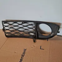 Audi A6 Allroad C5 Grille inférieure de pare-chocs avant 4Z7807682