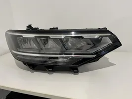 Volkswagen PASSAT B8 Lampa przednia 3G1941036P