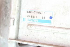 Subaru Outback Välijäähdyttimen jäähdytin SIC-TM0180