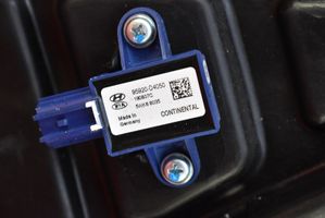 KIA Optima Elektryczny podnośnik szyby drzwi przednich 82480-D4000