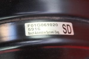 Subaru Impreza II Bremžu vakuuma pastiprinātājs F01G061020