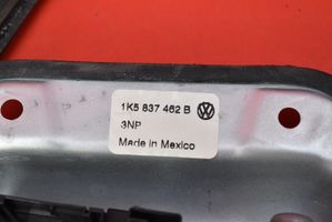 Volkswagen Jetta V Etuoven ikkunan nostin moottorilla 1K5837462B