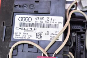 Audi A8 S8 D3 4E Luce interna bagagliaio/portabagagli 4E0947097D