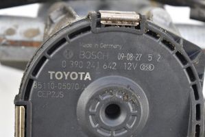 Toyota Avensis Verso Etupyyhkimen vivusto ja moottori 85110-05070-A