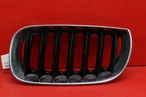 BMW X3 E83 Grille de calandre avant 03402913