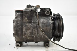 Audi A8 S8 D2 4D Compressore aria condizionata (A/C) (pompa) 