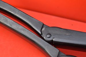 Volkswagen Eos Front wiper blade arm 101955409