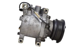 AC 428 Compressore aria condizionata (A/C) (pompa) 8104010U8011