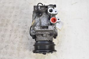 AC 428 Compressore aria condizionata (A/C) (pompa) 8104010U8011