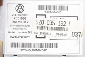 Volkswagen Fox Radija/ CD/DVD grotuvas/ navigacija 5Z0035152E