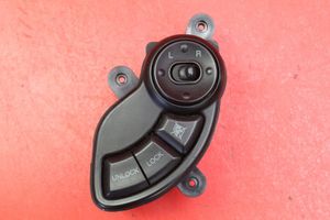 Hyundai Santa Fe Interrupteur chauffage miroir 93530-26000