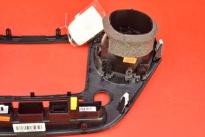 Hyundai i10 Copertura griglia di ventilazione laterale cruscotto 84740-B4000