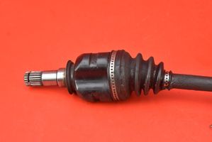 Toyota Avensis T220 Front driveshaft TOYOTA