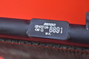 Honda Civic X Jäähdyttimen lauhdutin MF422134-8891