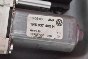 Volkswagen Jetta V Elektryczny podnośnik szyby drzwi przednich 1K5837462B